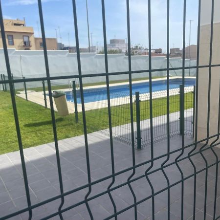 Appartement Piso Coqueto Chiclana à Chiclana de la Frontera Extérieur photo